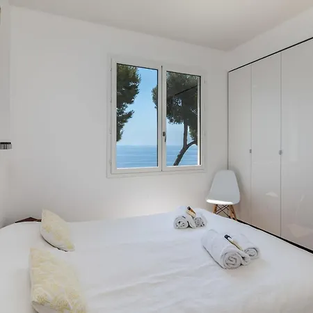 Mera Cosy With Incredible Sea View Apartment *